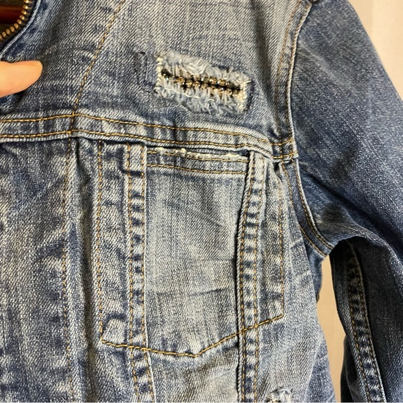 ALLEN B Women’s Jeweled Distressed Jean Jacket Cropped Sleeves Size Small - Picture 3 of 16